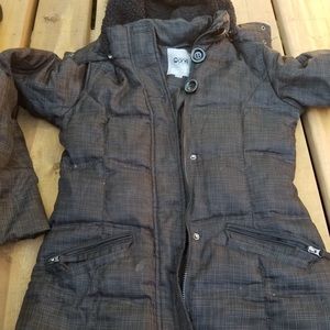 Warm and light weight down jacket